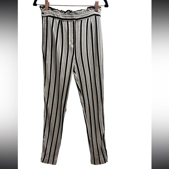Express High Rise Striped Ankle Pants Size 2 Black White Vertical Stripe - Picture 3 of 5